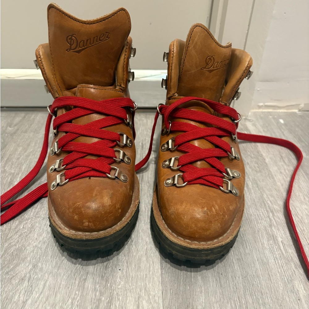 Danner Tan Leather Boots with Red Laces